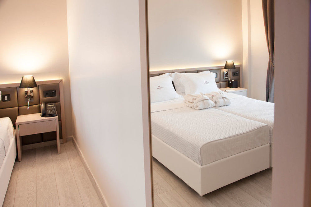 Ayia Marina Suites Ouranoupoli Extérieur photo