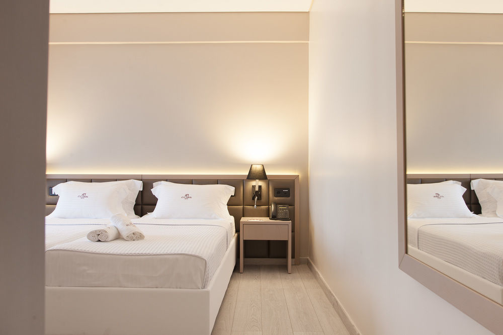 Ayia Marina Suites Ouranoupoli Extérieur photo