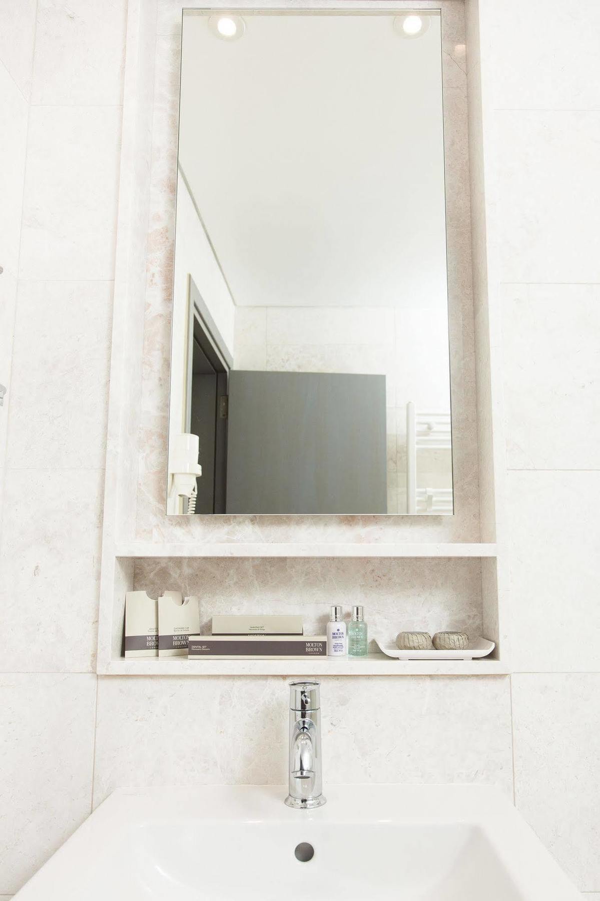 Ayia Marina Suites Ouranoupoli Extérieur photo