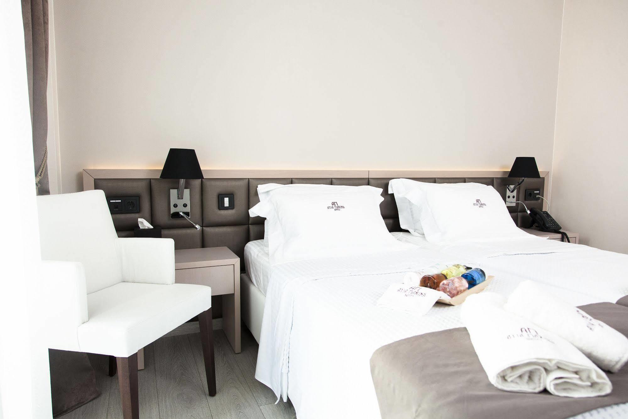 Ayia Marina Suites Ouranoupoli Extérieur photo