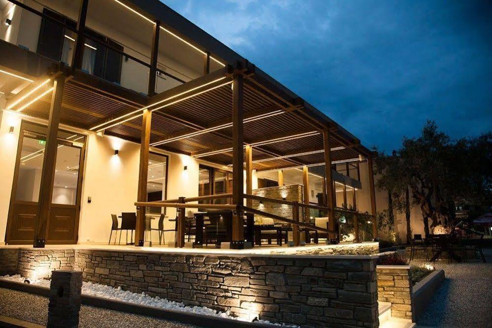 Ayia Marina Suites Ouranoupoli Extérieur photo